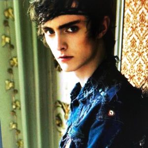 Meet your Posher, Gwen